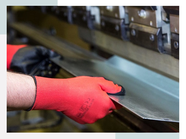 Гибка металла в Южноуральск от 656 руб. - Надёжно и быстро